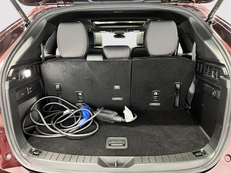 mazda cx-90 2025 - 16