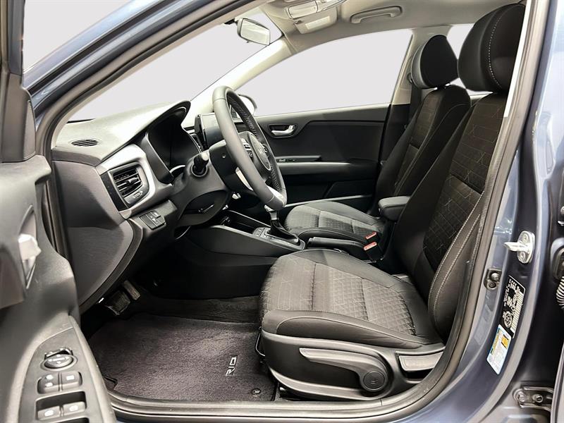 kia Rio5 2023 - 7