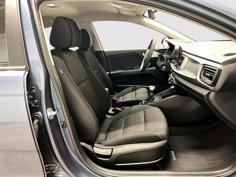 kia Rio5 2023 - 8