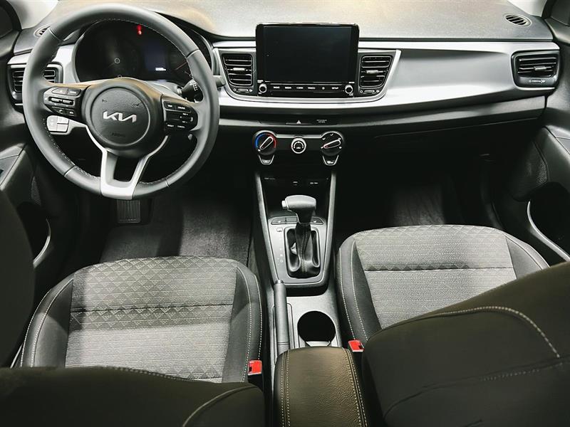 kia Rio5 2023 - 10