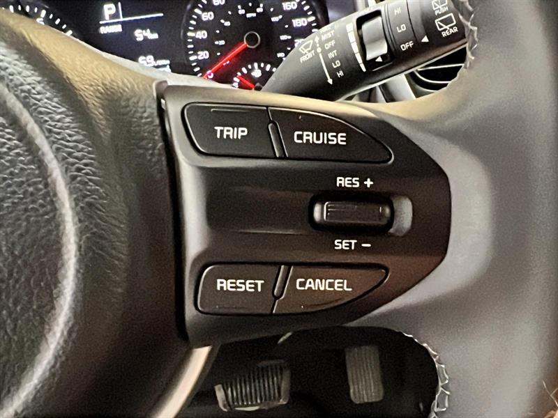 kia Rio5 2023 - 17