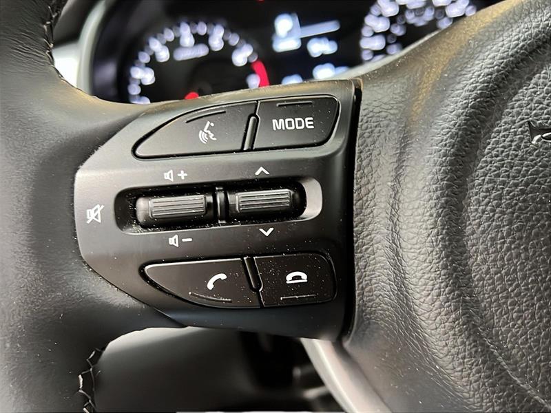 kia Rio5 2023 - 18