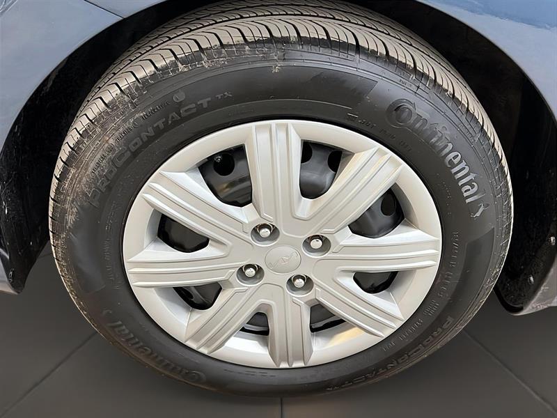kia Rio5 2023 - 23