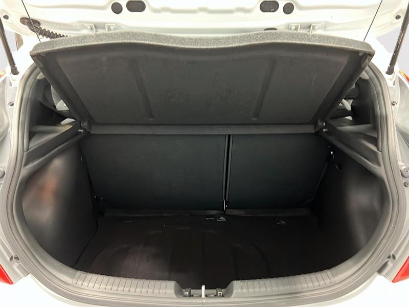 hyundai Accent 2017 - 12