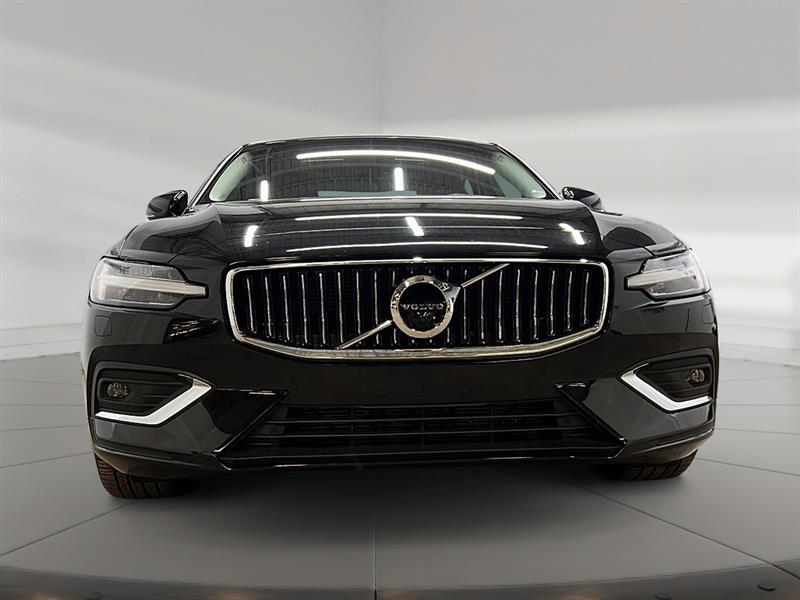 volvo S60 2022 - 2