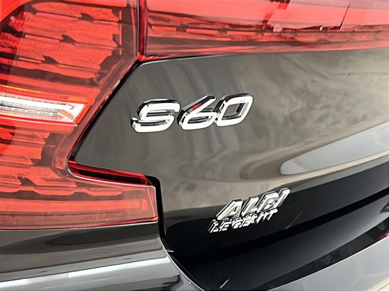 volvo S60 2022 - 27
