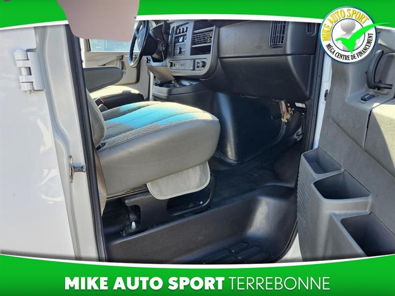 chevrolet Express 2023 - 14
