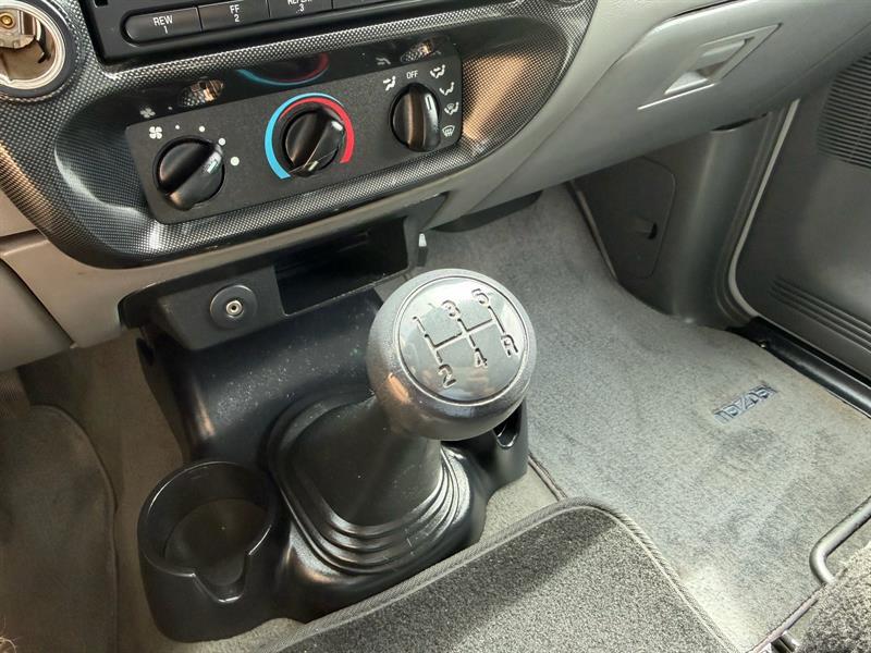 mazda B2300 2008 - 15