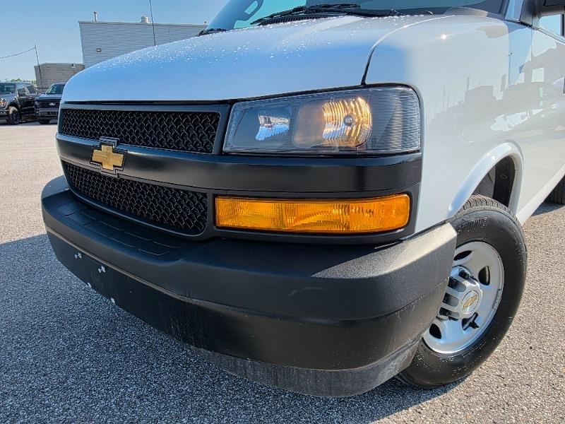 chevrolet Express 2500 2024 - 10