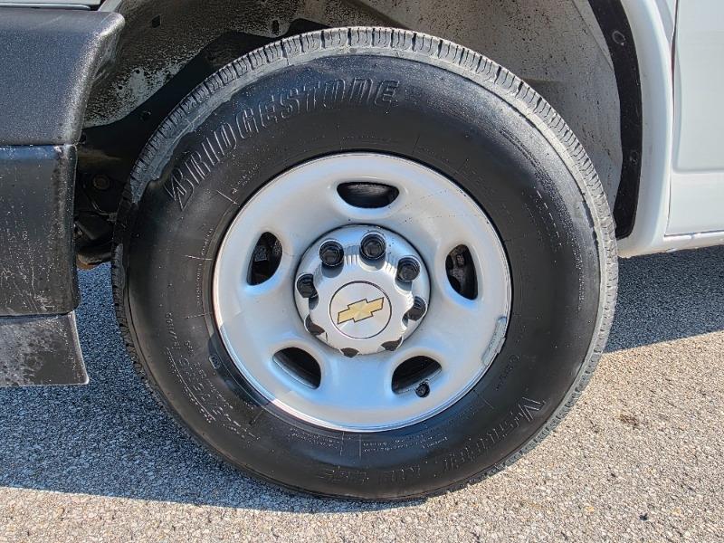chevrolet Express 2500 2024 - 13