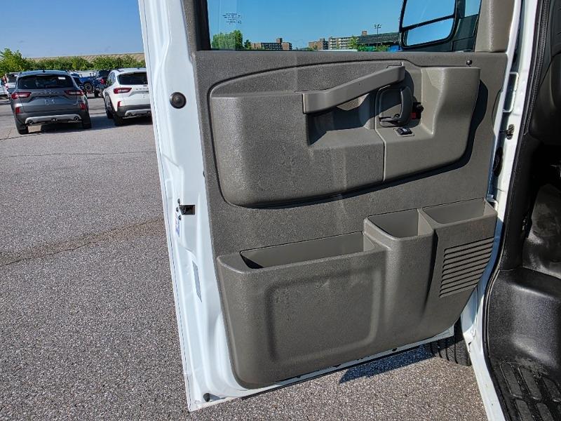 chevrolet Express 2500 2024 - 14