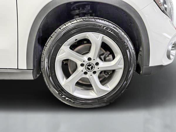 mercedes-benz GLA 2018 - 11