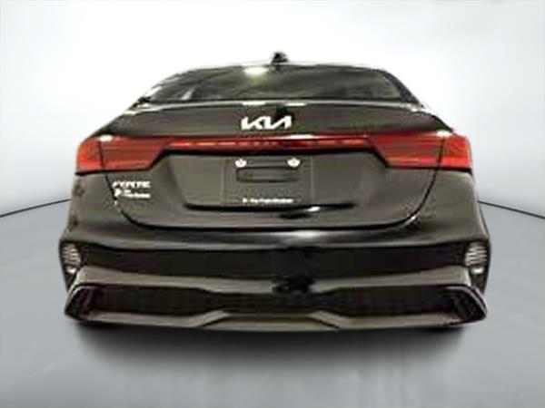 kia Forte 2022 - 4