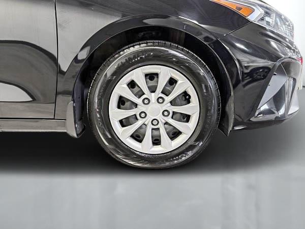 kia Forte 2022 - 10