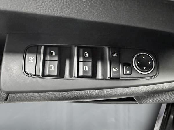 kia Forte 2022 - 12