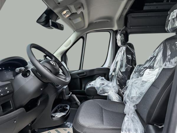 ram ProMaster fourgonnette utilitaire 2025 - 8