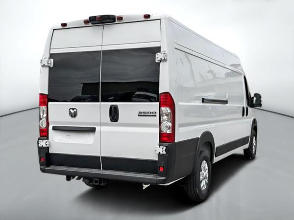 ram ProMaster fourgonnette utilitaire 2025 - 3