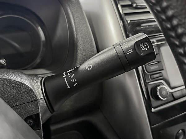 nissan Versa Note 2018 - 18