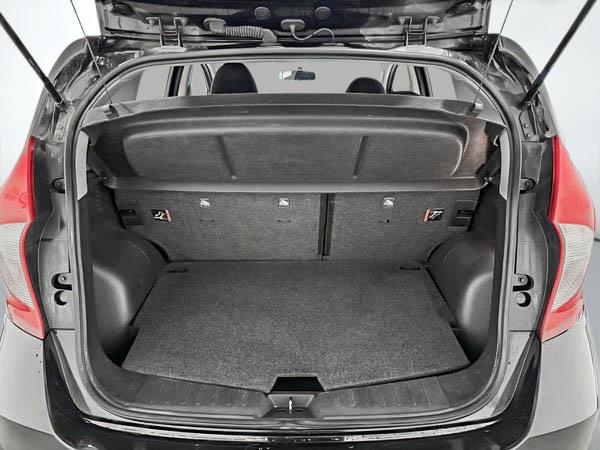 nissan Versa Note 2018 - 24