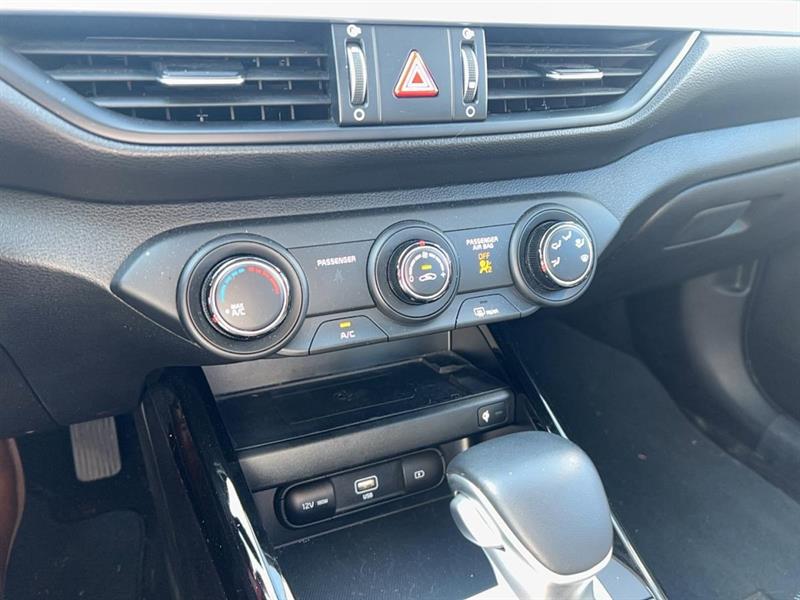 kia Forte 2023 - 21