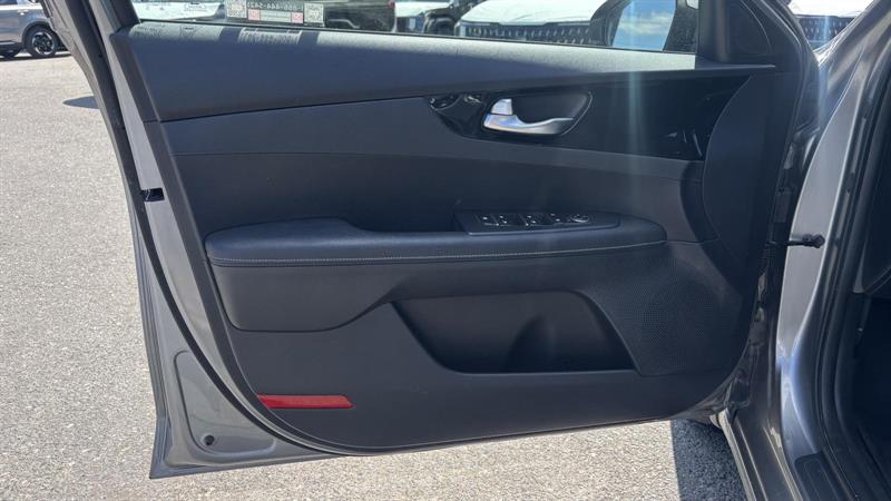 kia Forte5 2021 - 10