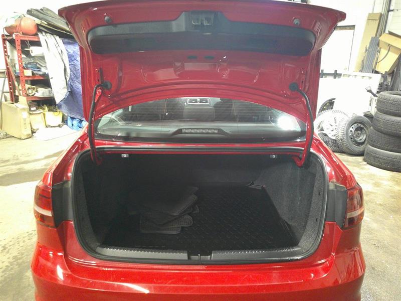 volkswagen Jetta 2015 - 9