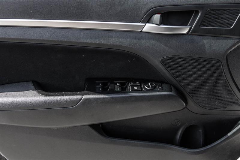 hyundai Elantra 2019 - 10