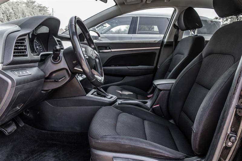 hyundai Elantra 2019 - 11