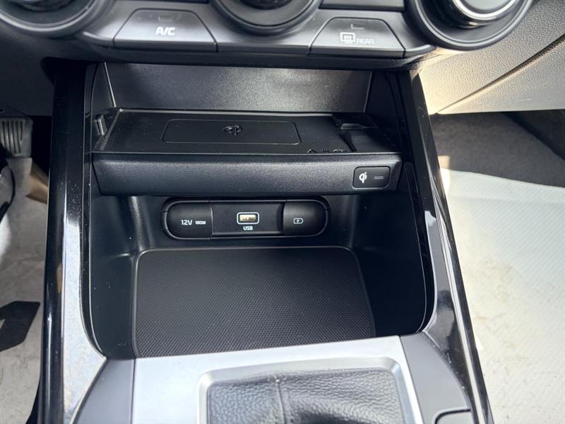 kia Forte 2022 - 17