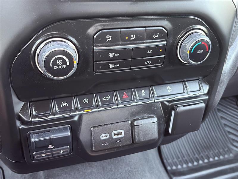 chevrolet Silverado 1500 2024 - 26