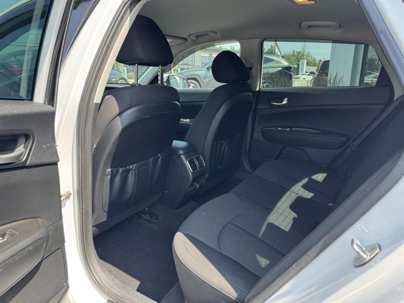 kia Optima 2016 - 25
