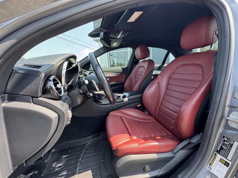 mercedes-benz C 300 2017 - 17