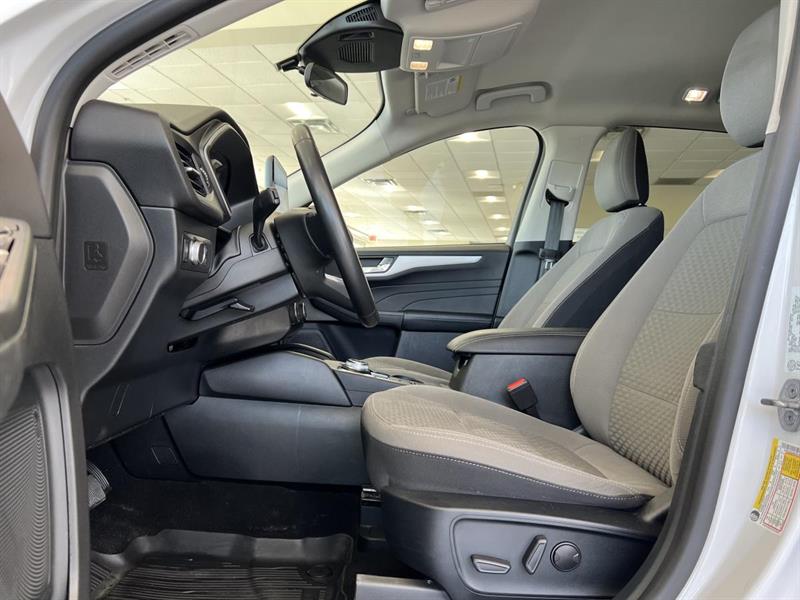 ford Escape 2021 - 11