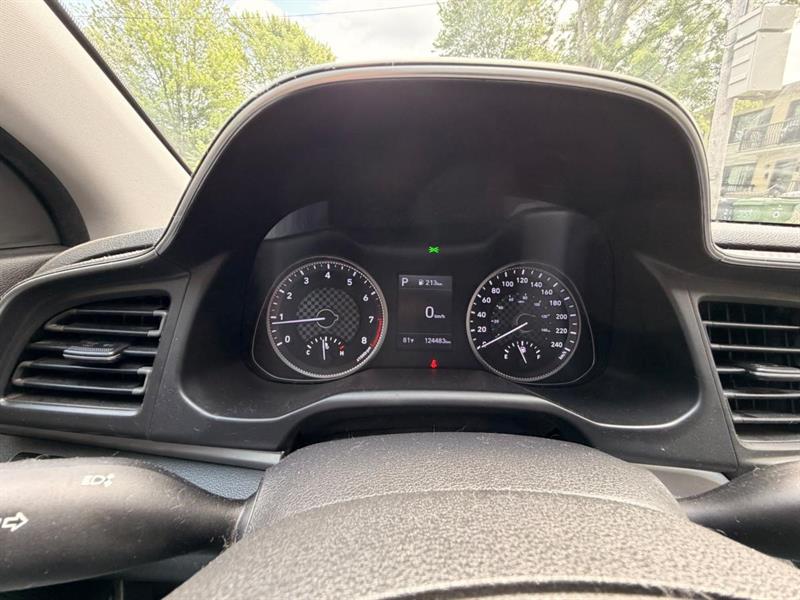 hyundai Elantra 2020 - 12