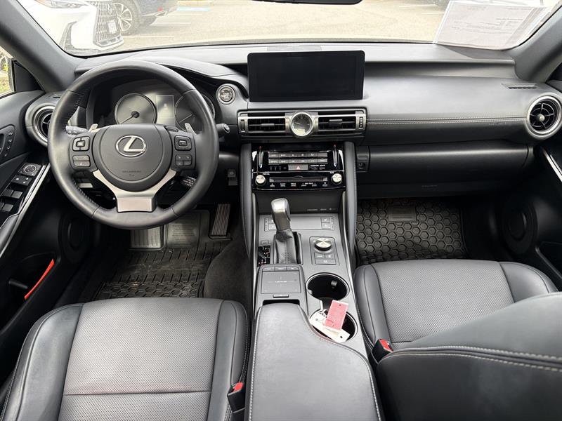 lexus IS 2022 - 21