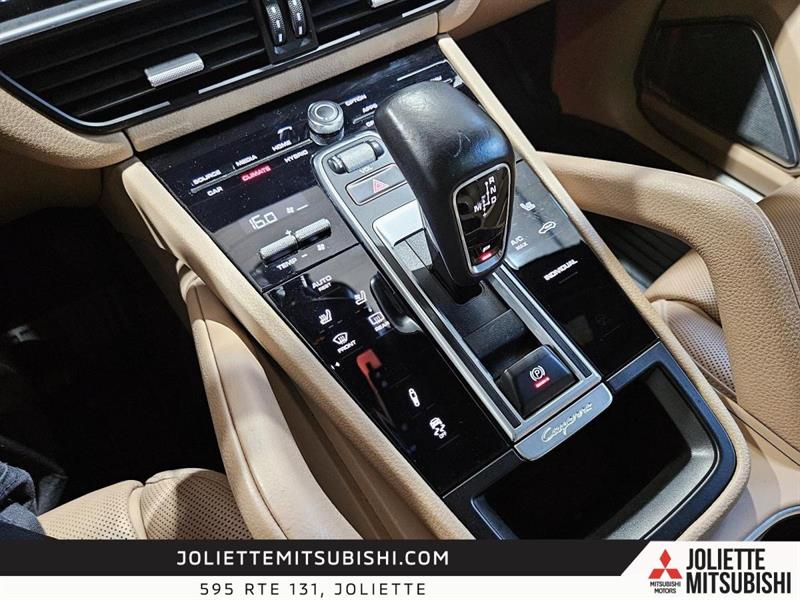 porsche Cayenne 2019 - 30
