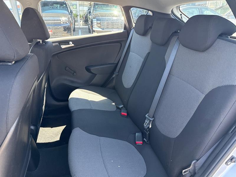 hyundai Accent 2012 - 12