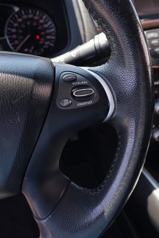 nissan Pathfinder 2014 - 15