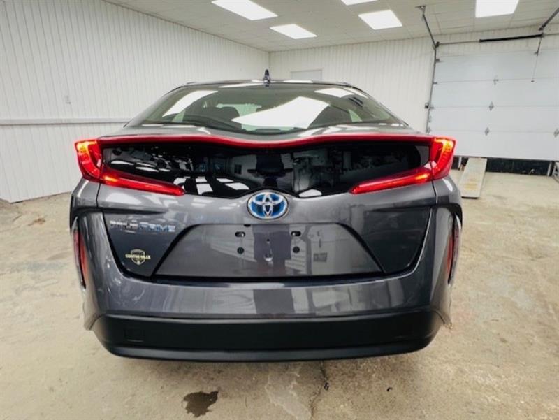 toyota Prius Prime 2021 - 8