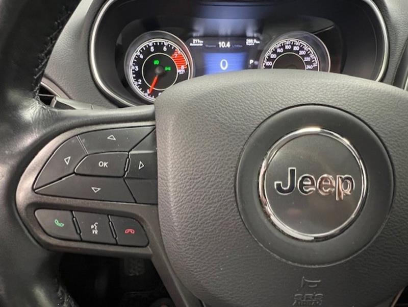 jeep Cherokee 2020 - 16
