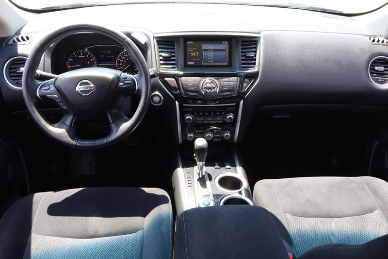 nissan Pathfinder 2016 - 9