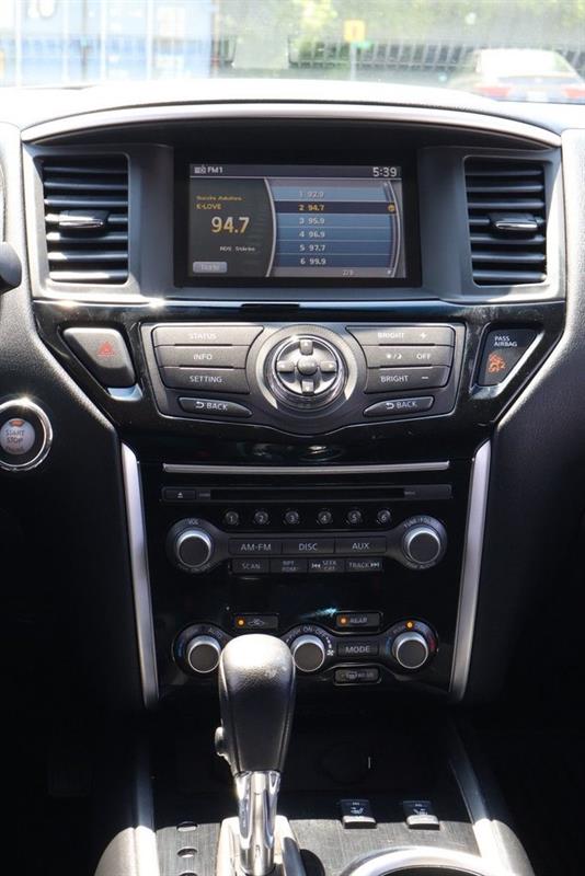 nissan Pathfinder 2016 - 14