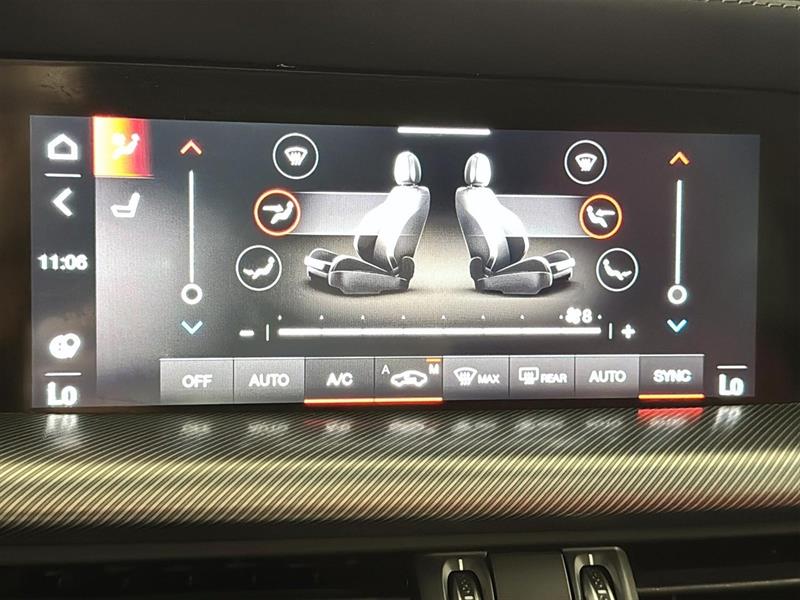 alfa romeo Stelvio 2022 - 32