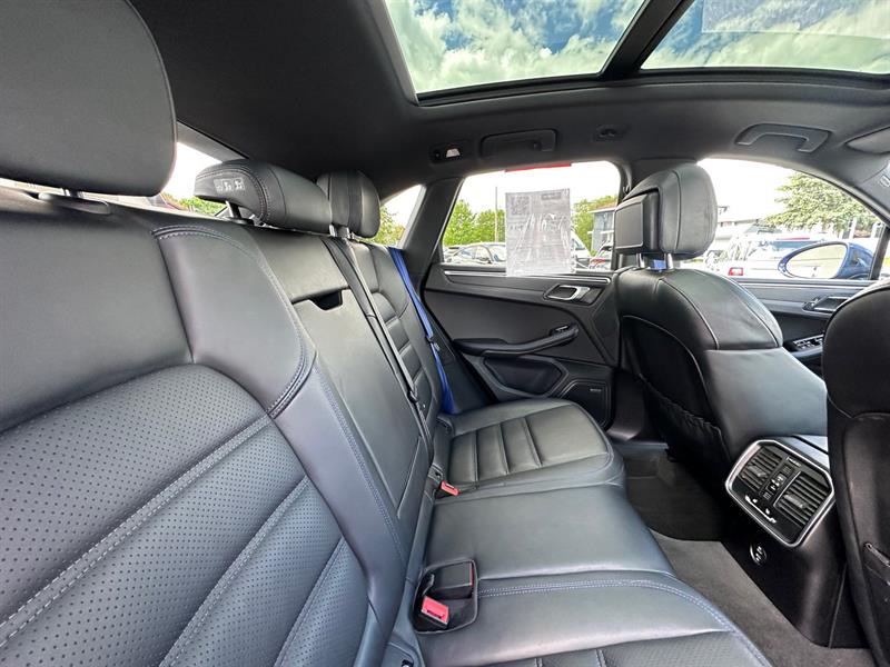 porsche Macan 2023 - 13