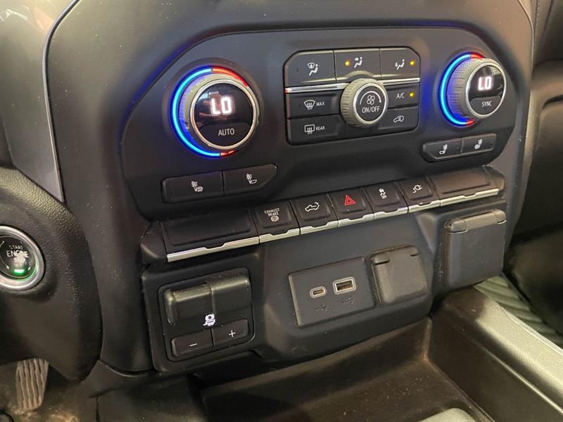 chevrolet Silverado 2500HD 2022 - 12