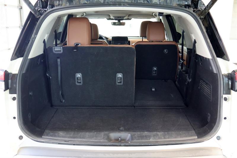 nissan Pathfinder 2024 - 26