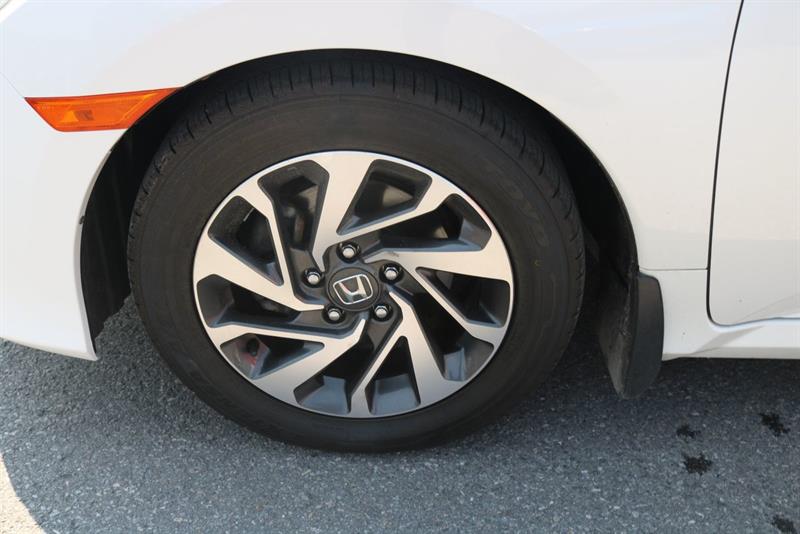 honda Civic 2018 - 24
