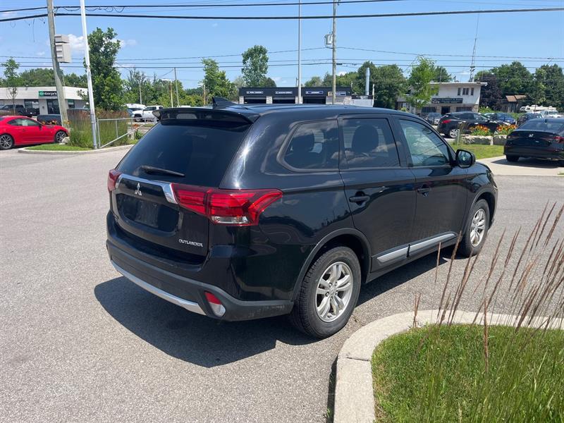 mitsubishi Outlander 2018 - 8