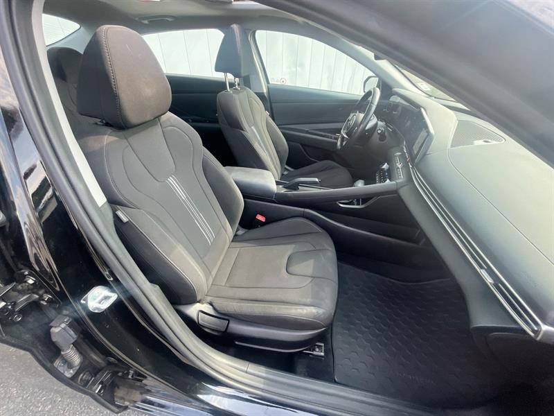hyundai Elantra 2023 - 40