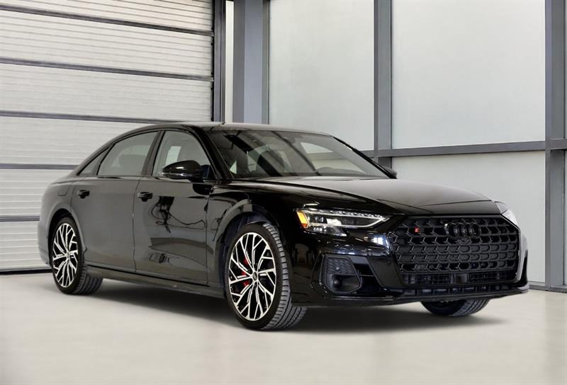 audi S8 2023